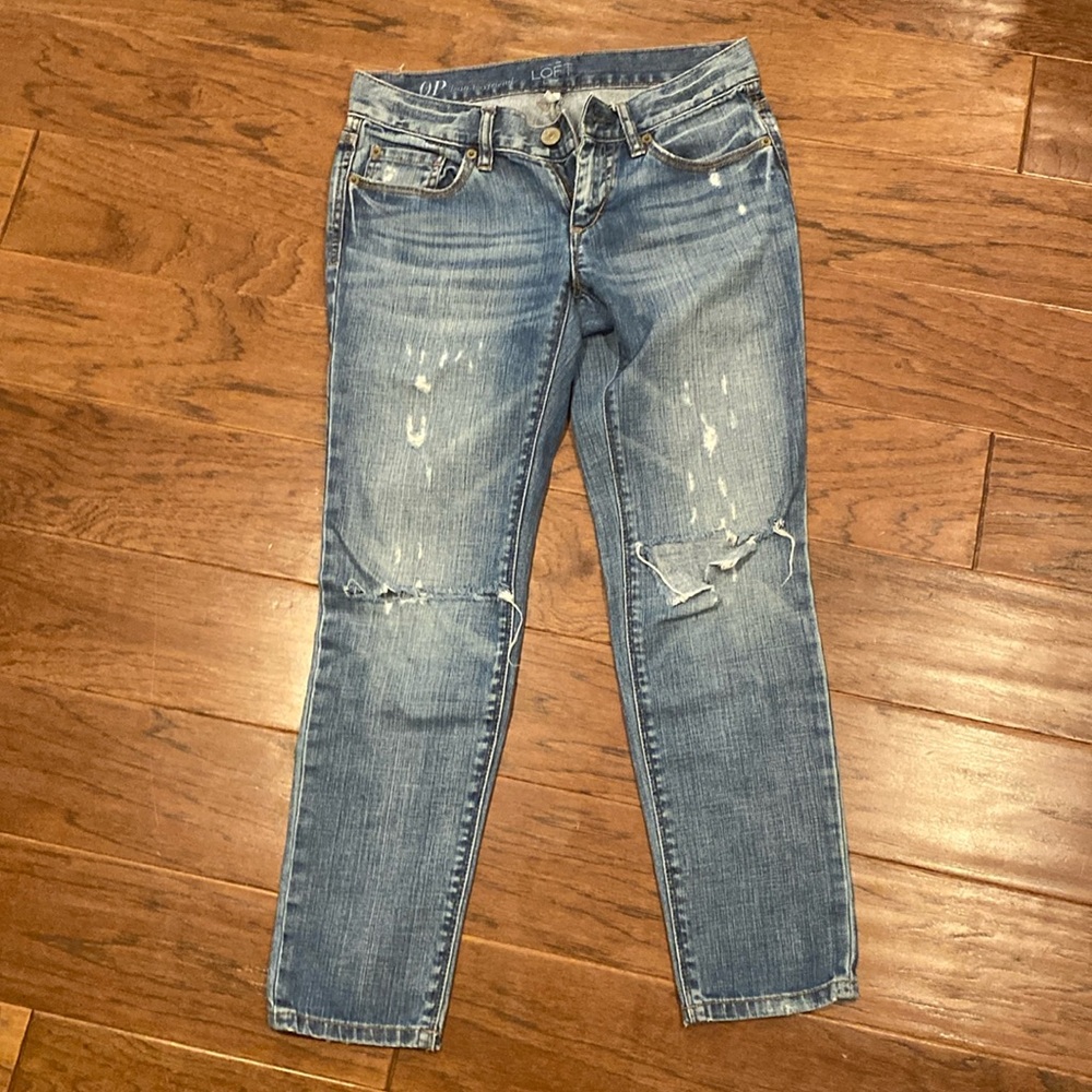 Ann Taylor Loft - lean boyfriend light blue jeans - 0P